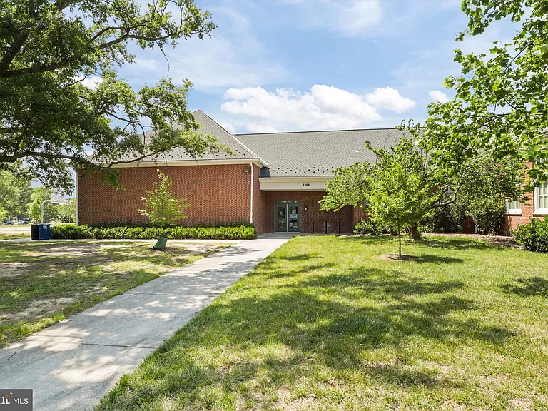 3263 S Stafford St — Photo 45
