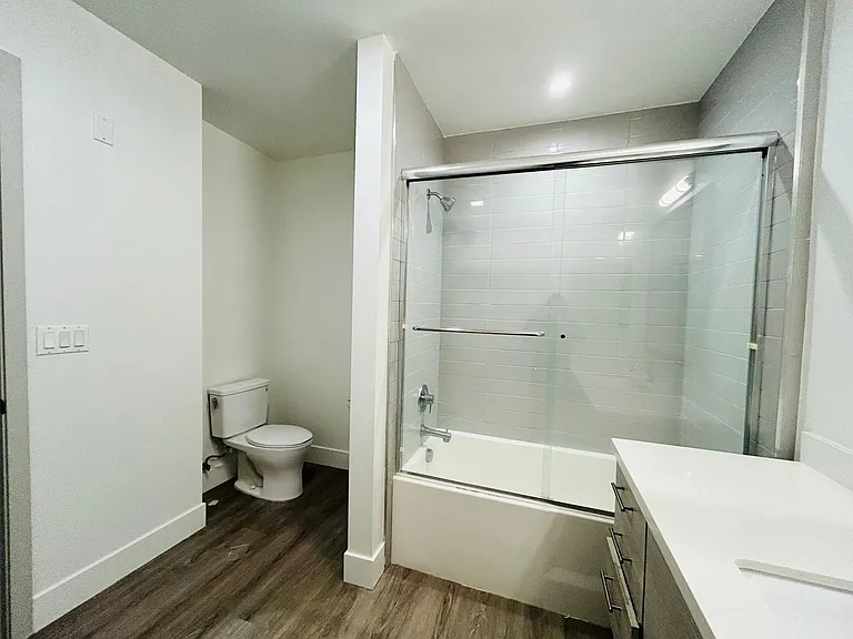 11811 Culver Blvd. — Photo 10