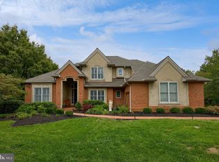 1367 Beaconfield Ln, Lancaster, PA 17601