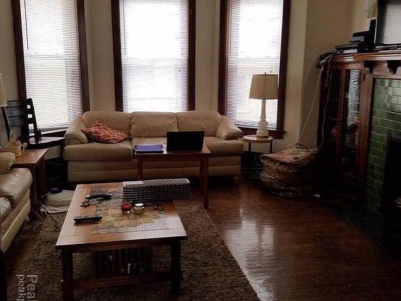 2nd image of 1544 N La Salle Dr APT 201