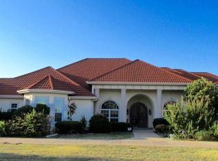 115 Hidden Creek Ln, Red Oak, TX 75154