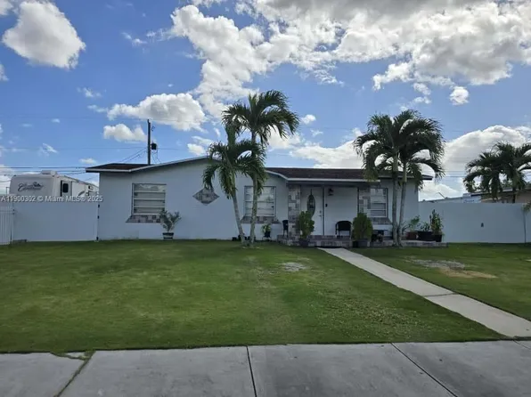 12530 SW 185th St, Miami, FL 33177