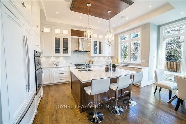 119 Patricia Ave — Photo 5