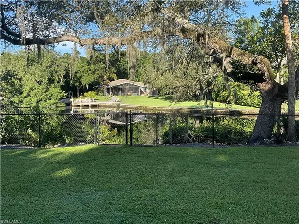 27213 Rio Vista CIR, BONITA SPRINGS, FL 34135