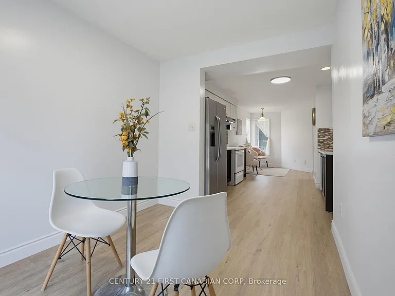 761 Blacksmith St — Photo 13