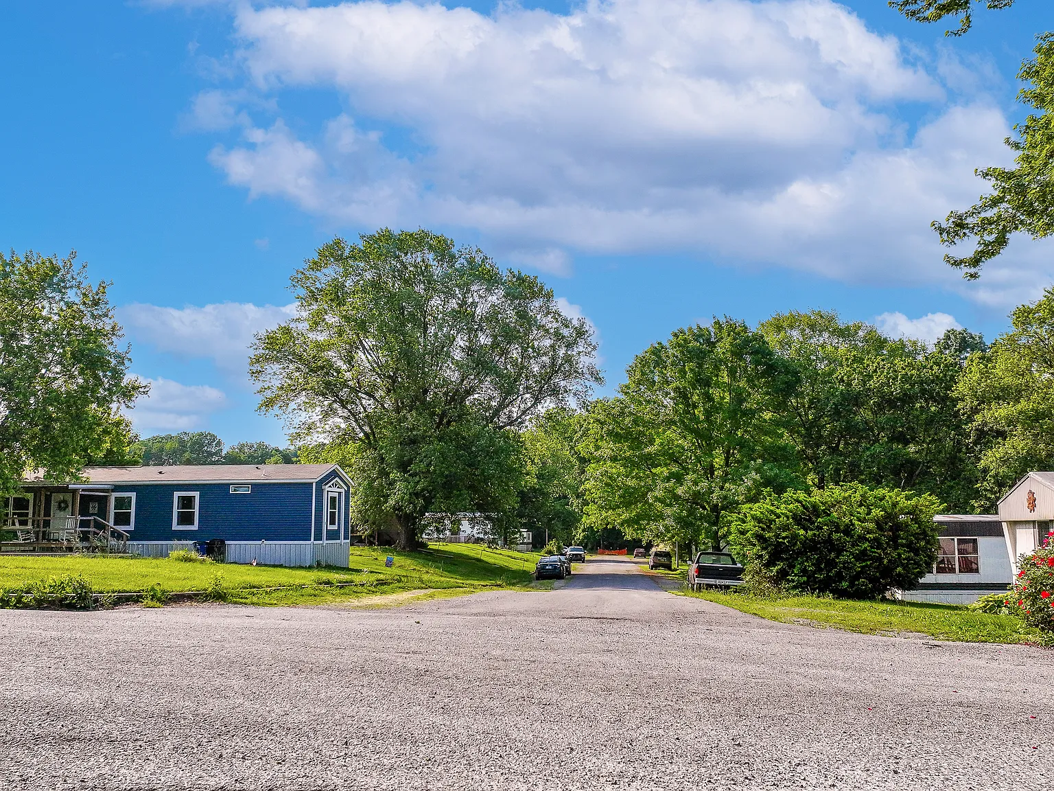 Green River Lake Commons — Photo 1