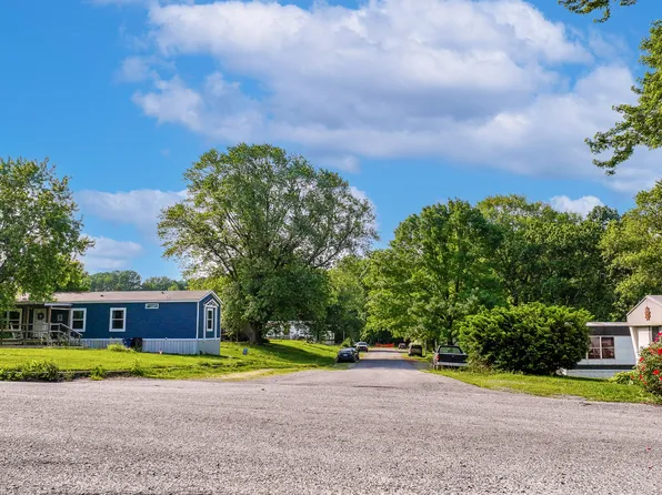 Green River Lake Commons, 151 Smith Ridge Rd #74SYC, Campbellsville, KY 42718