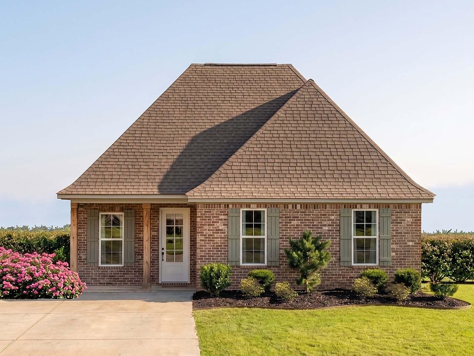 1st image of 39 Grand Nature Way