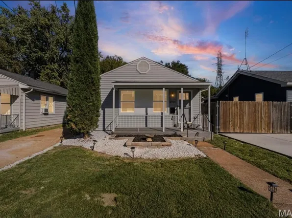 2754 Hermitage Ave, Saint Louis, MO 63143