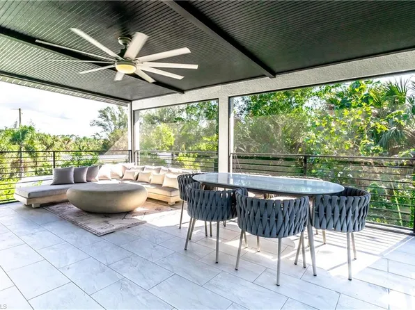 4064 Full Moon CT, NAPLES, FL 34112