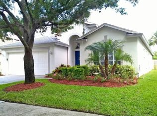 9929 Stockbridge Dr, Tampa, FL 33626