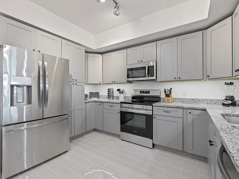 735 Pilot Ln — Photo 3