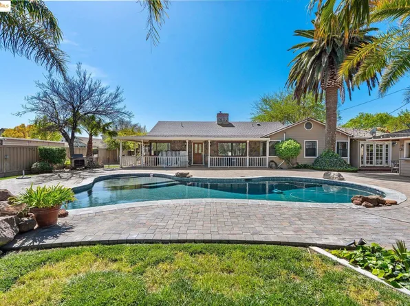 1924 Las Montanas Ct, Brentwood, CA 94513