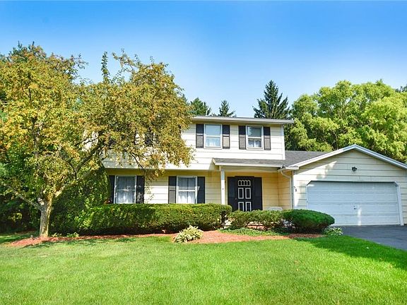 3rd image of 58 Saint James Dr
