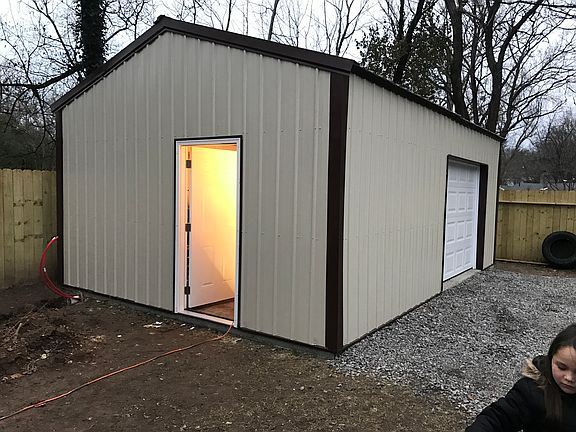 2nd image of 470 Ferrell St