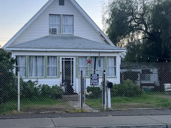 528 E Mariposa St, Avenal, CA 93204