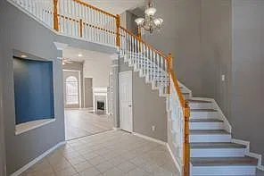 4 bed, 2.5 bath, 2988 sqft, $2,500 — Photo 3