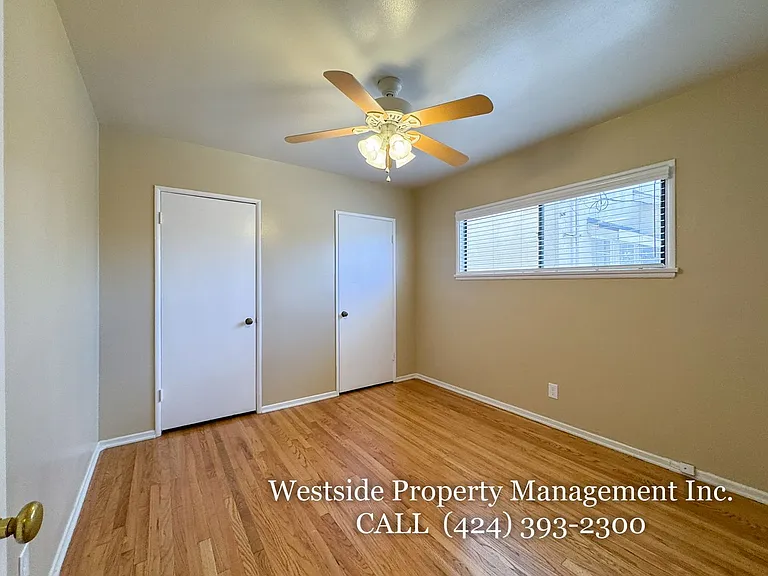2202 W 84th Pl #3 — Photo 11