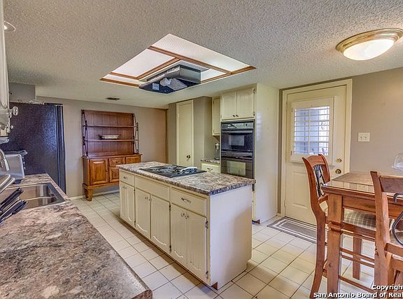 4th image of 8407 Timber Crown St