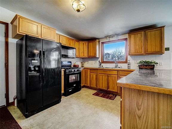 4th image of 6685 Hillcroft Dr