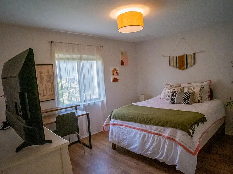 6600 Bay City Bnd — Photo 9