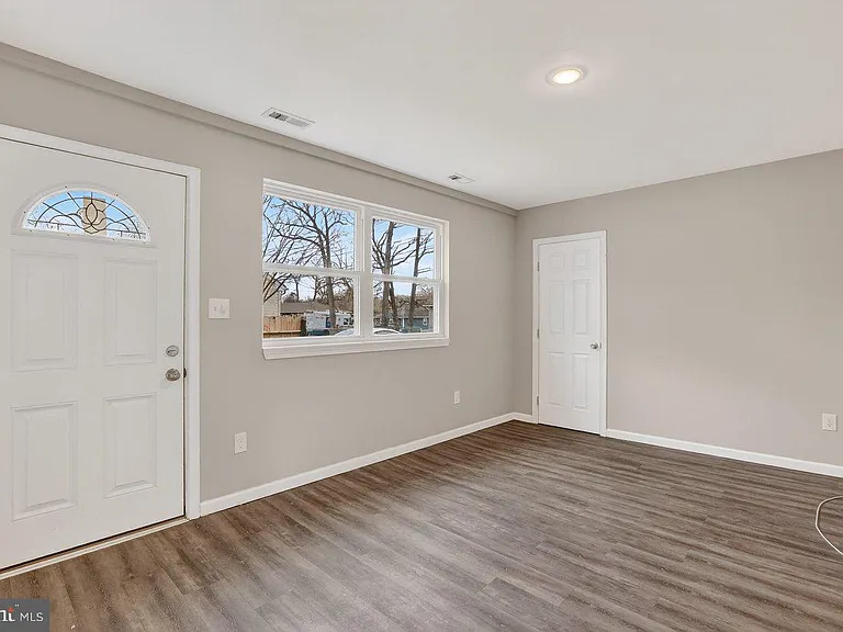 1102 Evergreen Blvd — Photo 7
