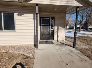 ds827, La Crosse, WI 54603