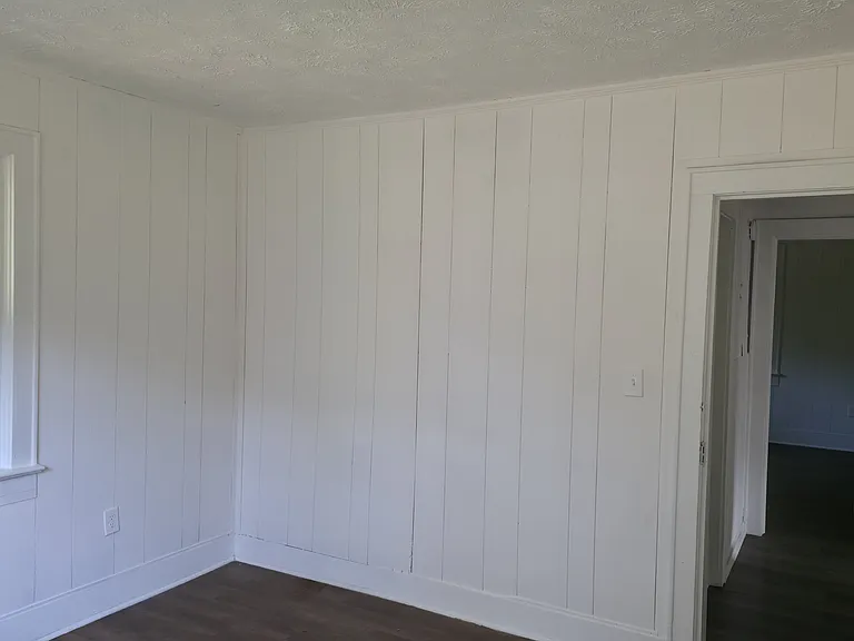 217 Sunset Ave — Photo 12