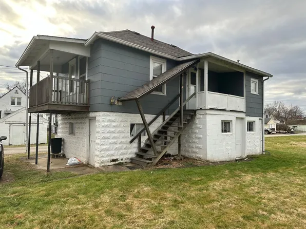 3204 Bartlett St, Parkersburg, WV 26104