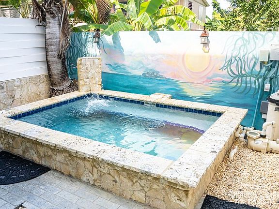 3rd image of Wave Coast Carr #115-apt 7