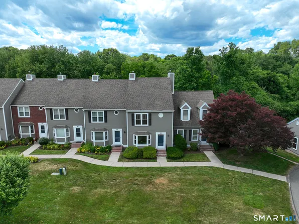 214 Georgetown Drive #214, Glastonbury, CT 06033