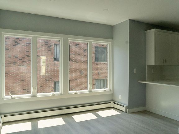 3rd image of 40 Mansfield St #A