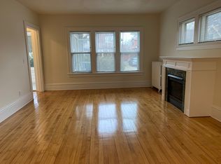 447 Sidney St #1, Madison, WI 53703