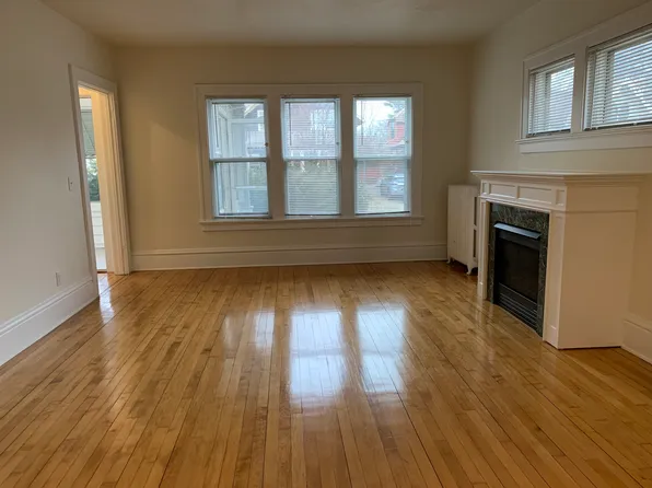 447 Sidney St #1, Madison, WI 53703