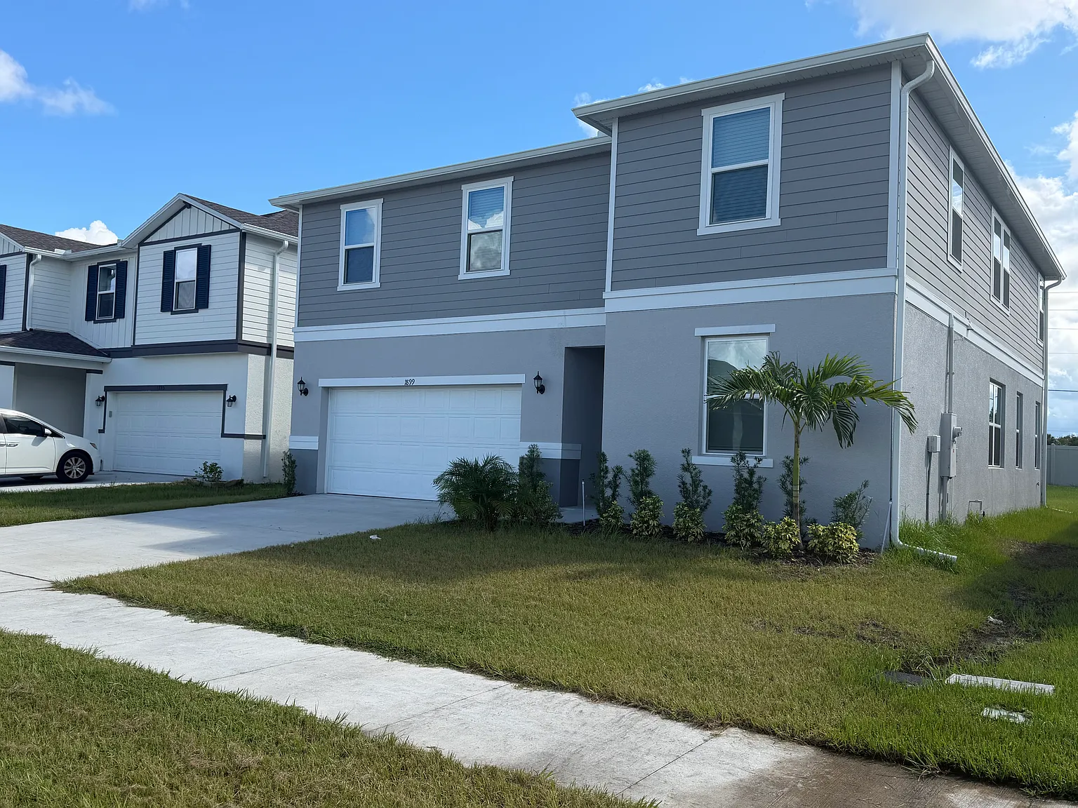 5 bed, 3014 sqft, $3,300 — Photo 3