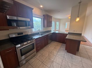 565 Main St #2, Watertown, MA 02472
