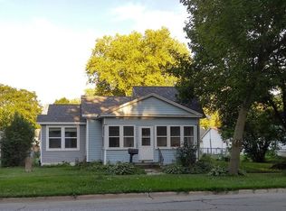 507 S 4th St, Oregon, IL 61061