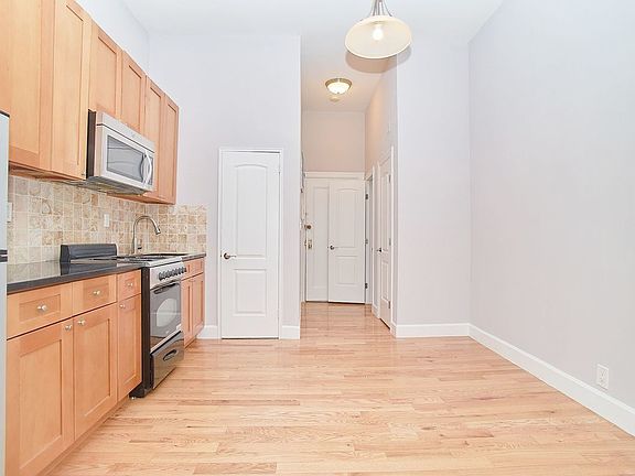 5th image of 1691 Broadway #4F