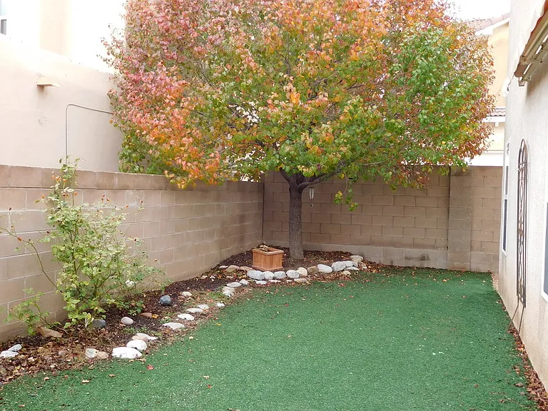7519 Treviso Ct NE — Photo 21