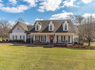 1238 Meadow Bridge Dr, Greenwood, AR 72936