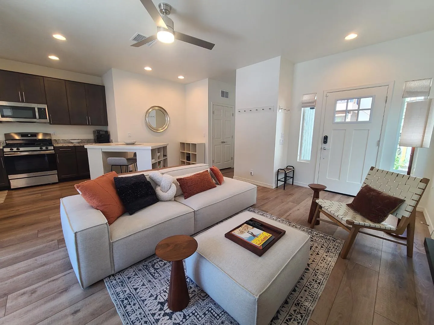 3001 E Butler Ave - Unit 44 — Photo 3