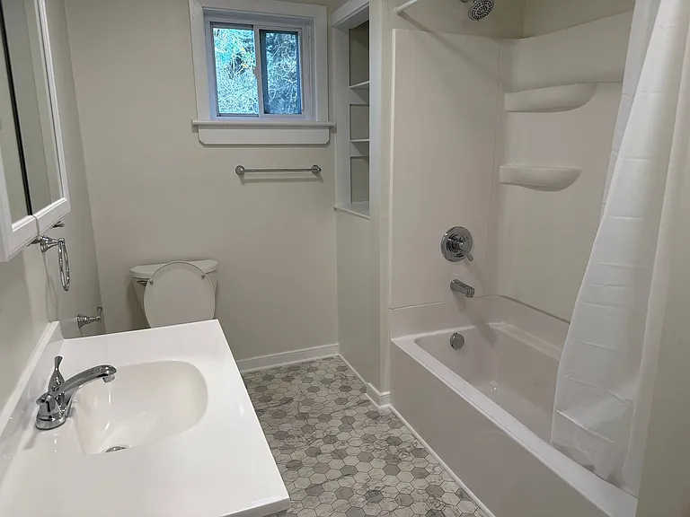 2216 S Landing Rd — Photo 6