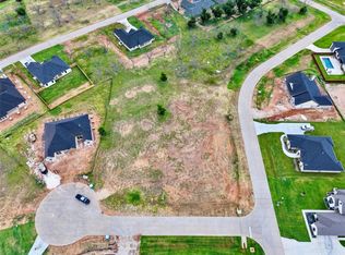 100 Hazlewood Ct, Granbury, TX 76049