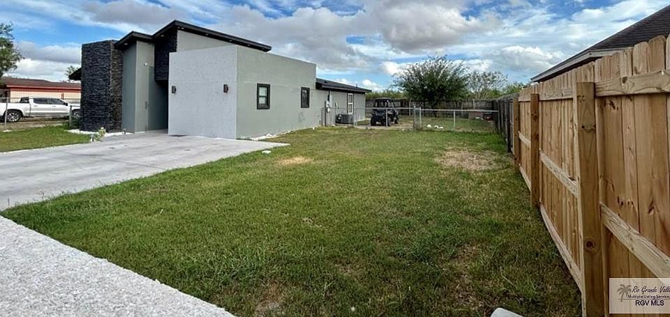 1st image of 6842 Los Lobos Dr