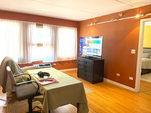 5th image of 1041 Susan Collins Ln APT 501