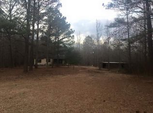 1129 Pearl Hill Rd, Carthage, MS 39051