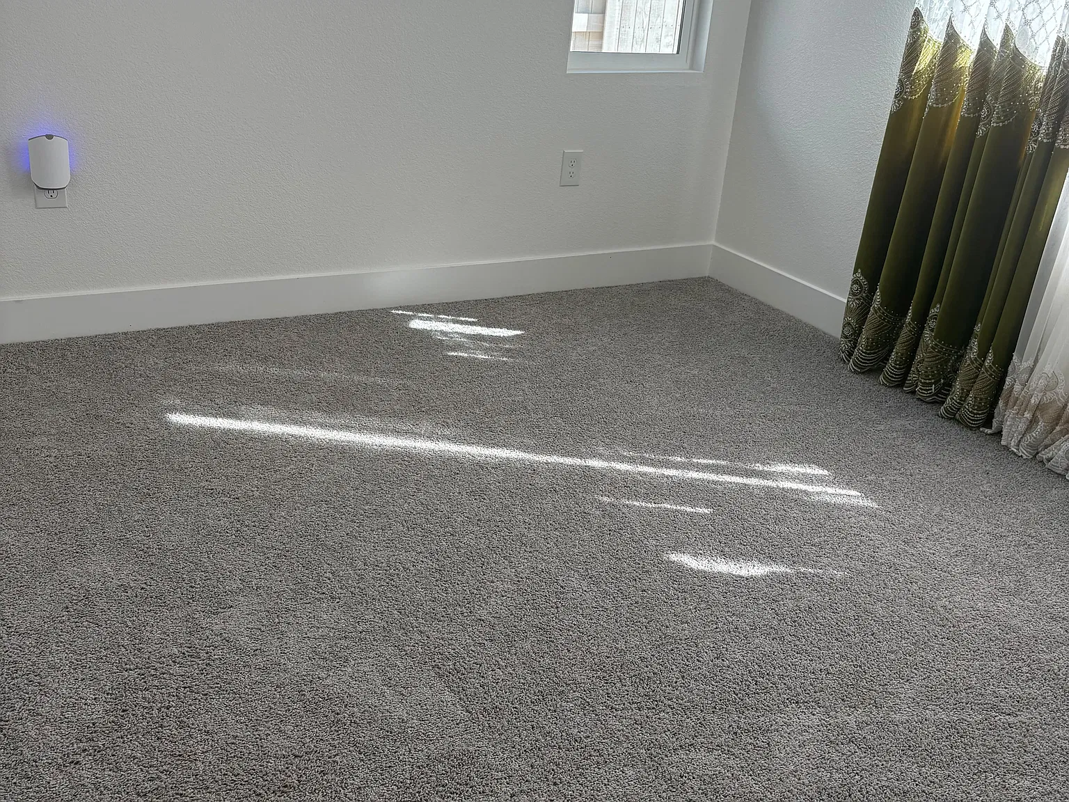 1 bed, 3272 sqft, $1,700 — Photo 3