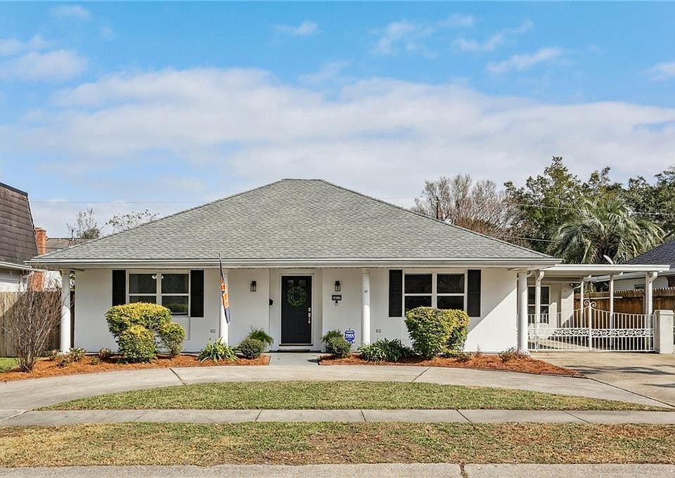 1st image of 4417 Pike Dr