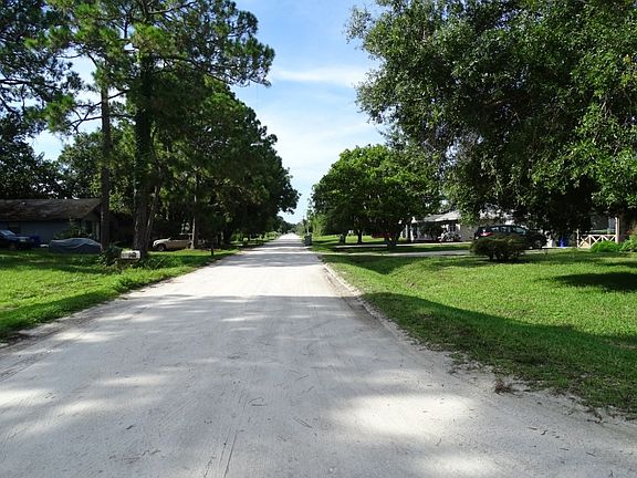 4th image of 2585 88th Ave