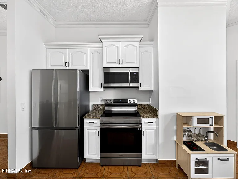 9515 Broken Oak Blvd — Photo 9